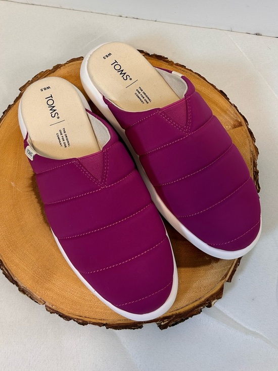 Toms Shoes - TOMS Alpargata Mallow Puff Mule shoes fuchsia color Women’s 8.5